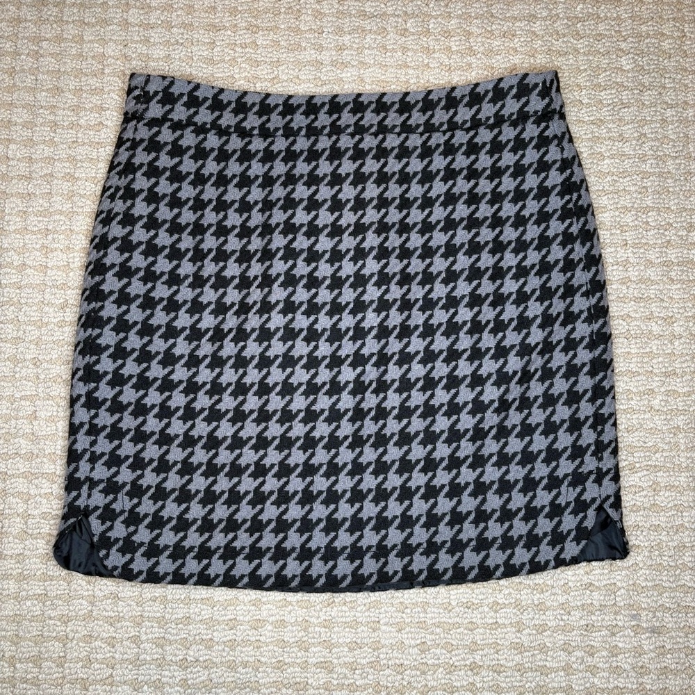 J Crew Houndstooth Pencil Skirt
